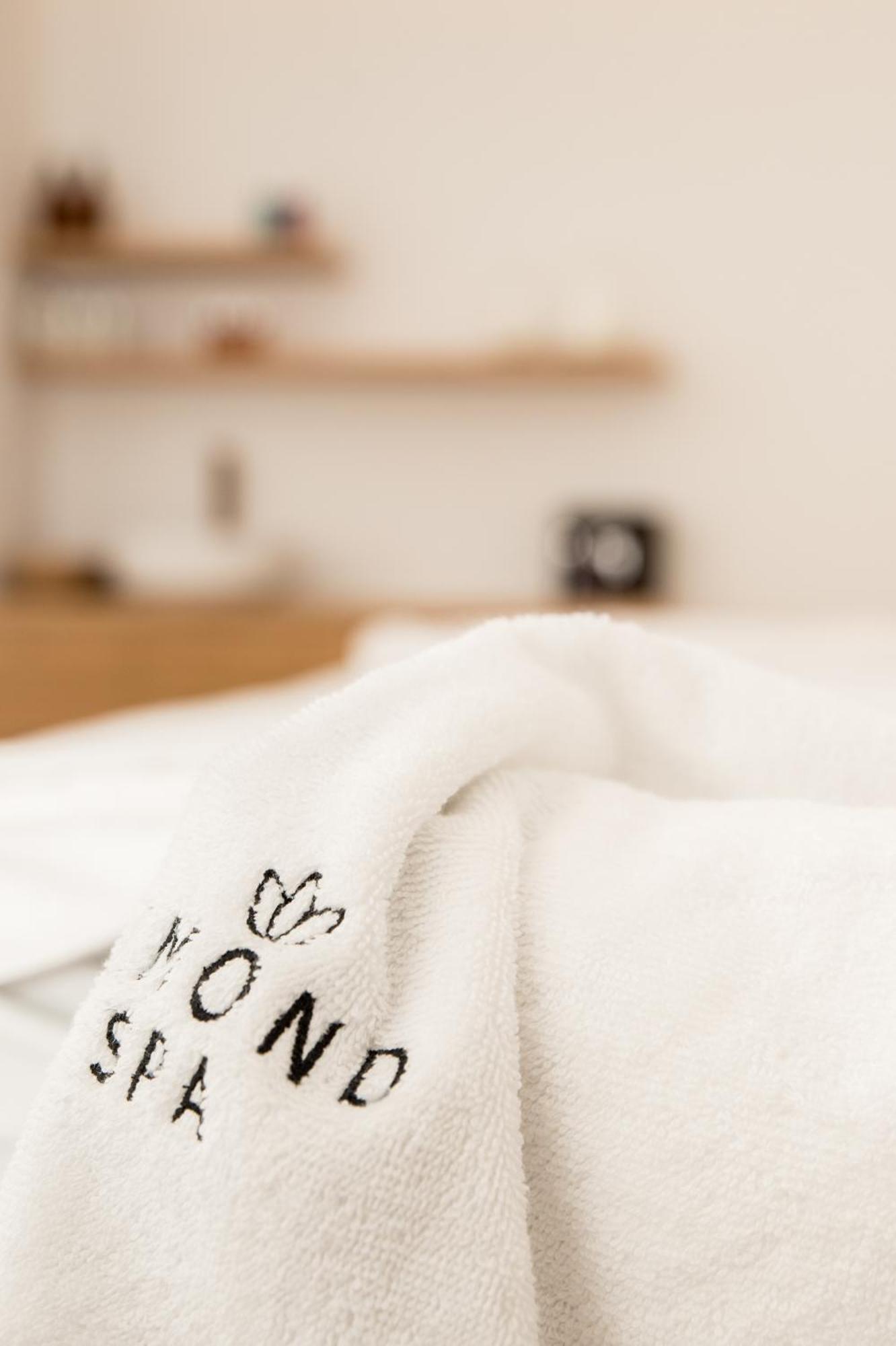 Almond Hotel - Adults Only Неве-Илан Экстерьер фото